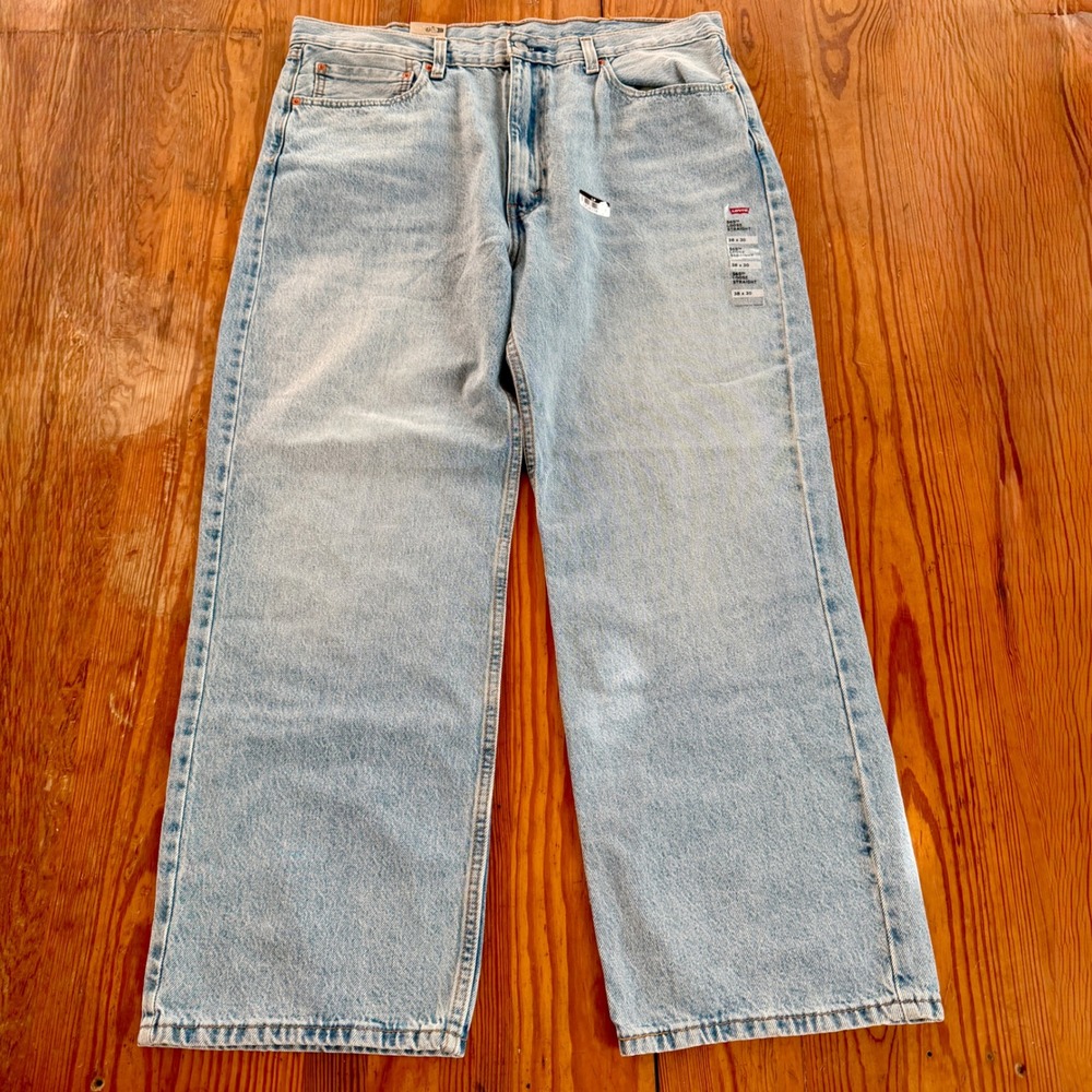 Levi's 565 Loose Straight Leg Jeans Mens 38x30 Light Wash Blue Denim A7221-0010
